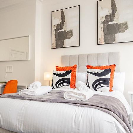 Guest Homes - The Station Studio Worcester Eksteriør bilde