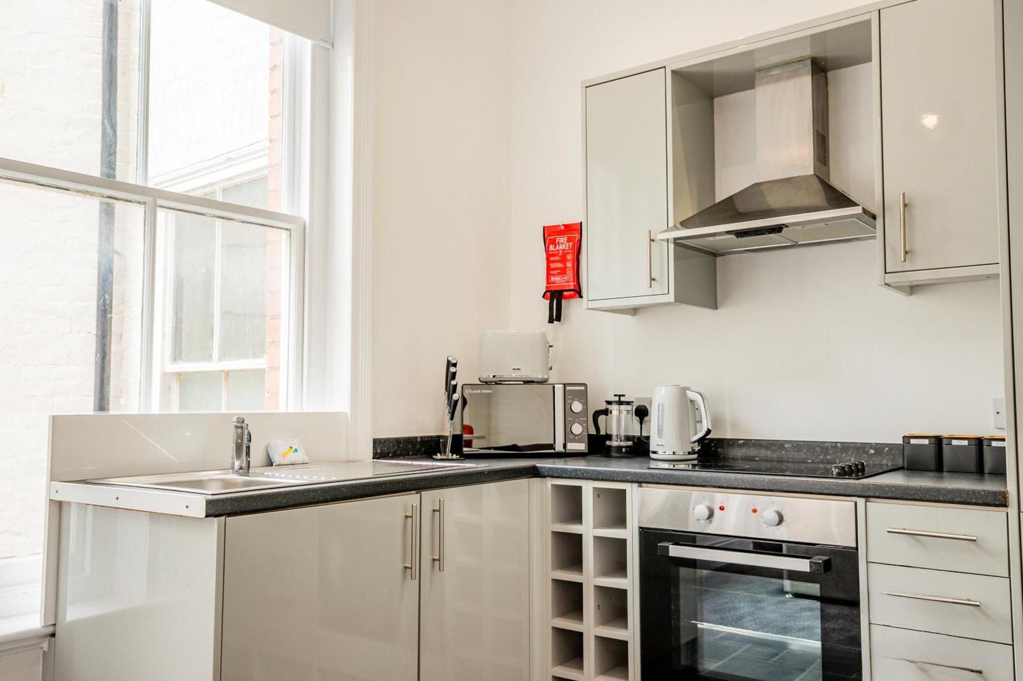 Guest Homes - The Station Studio Worcester Eksteriør bilde