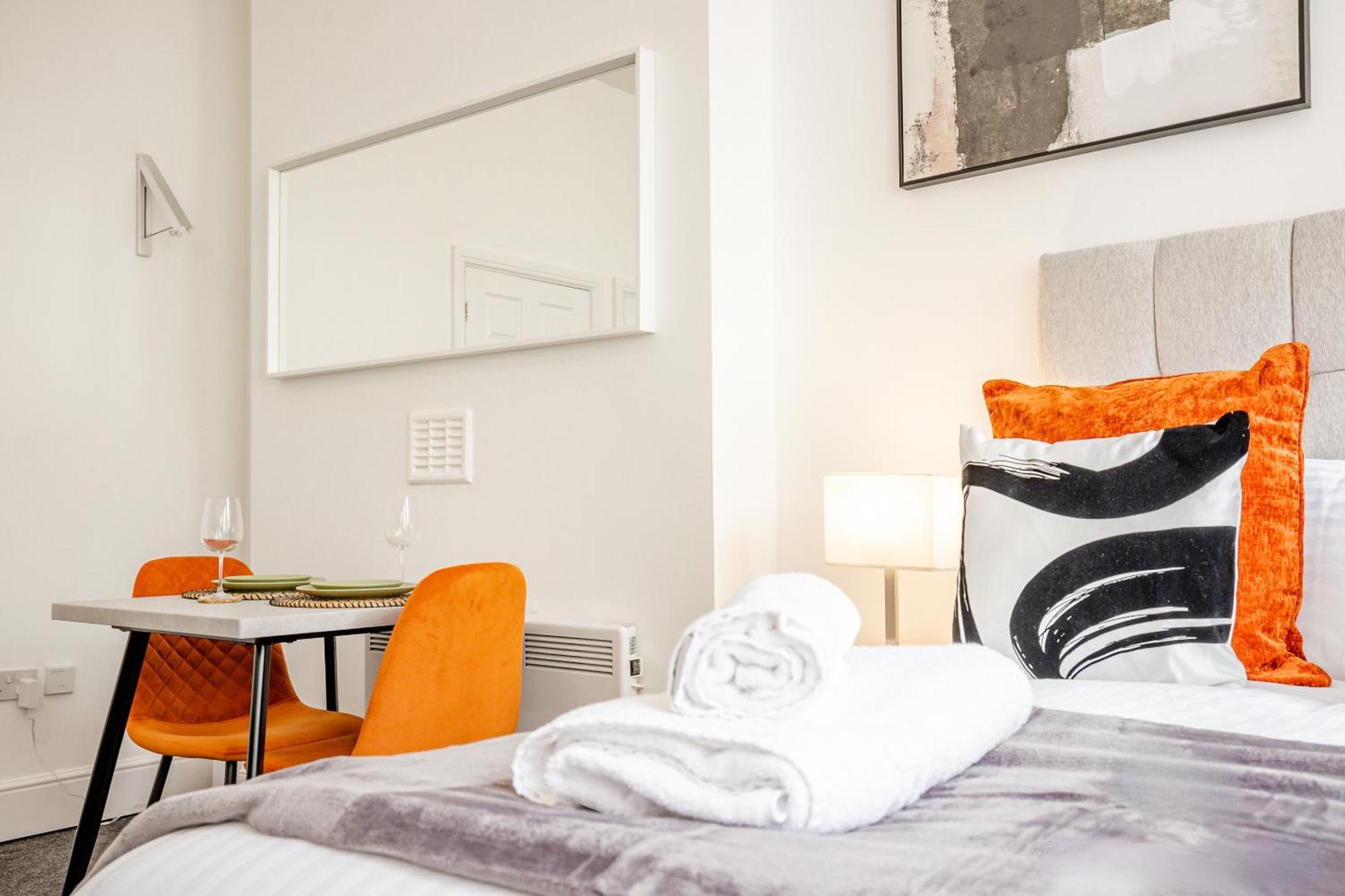 Guest Homes - The Station Studio Worcester Eksteriør bilde